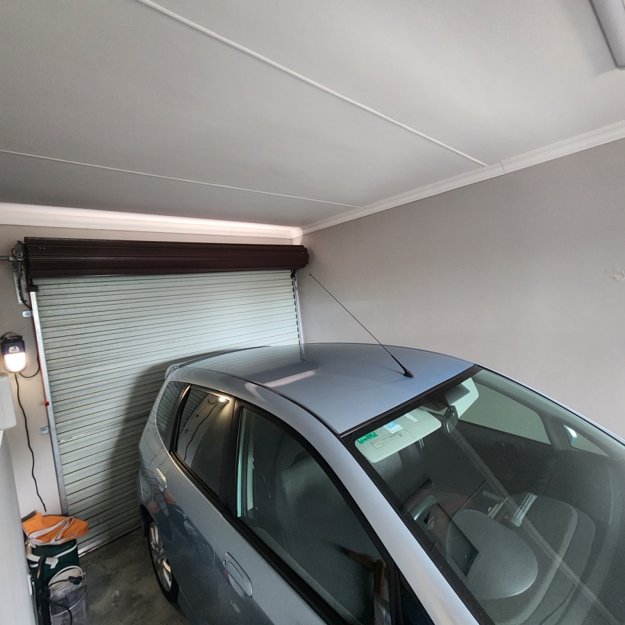 2 Bedroom Property for Sale in Dana Bay Western Cape